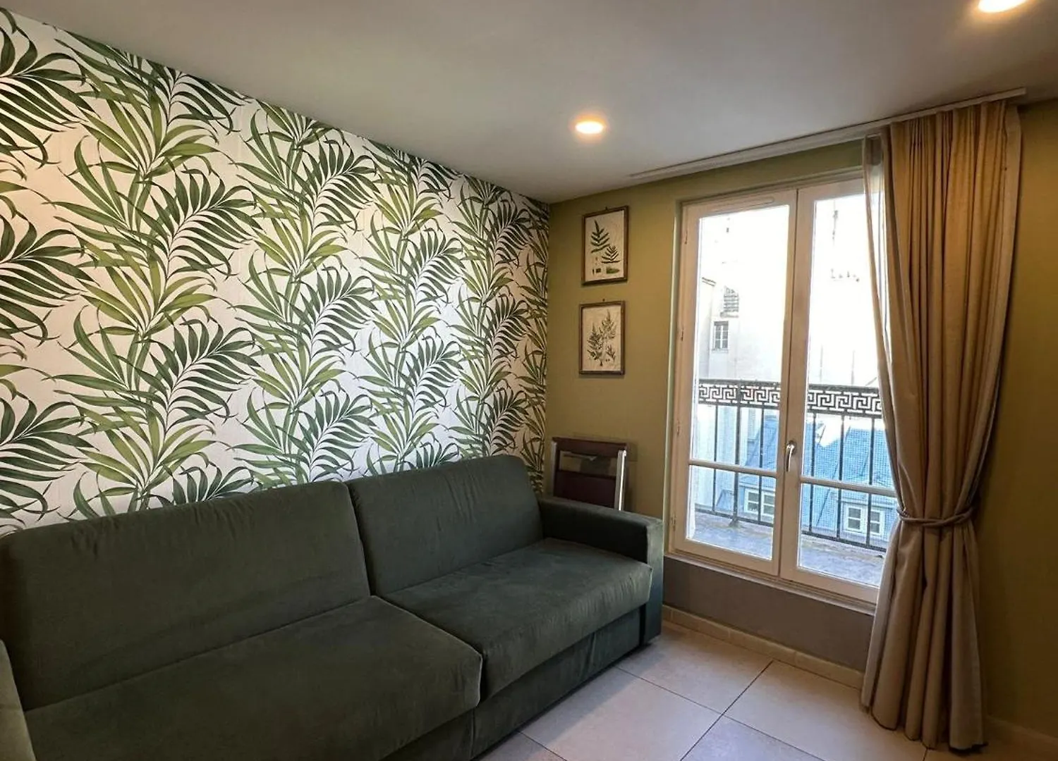 Multiresidence L'Elysee París 0*,  Francia