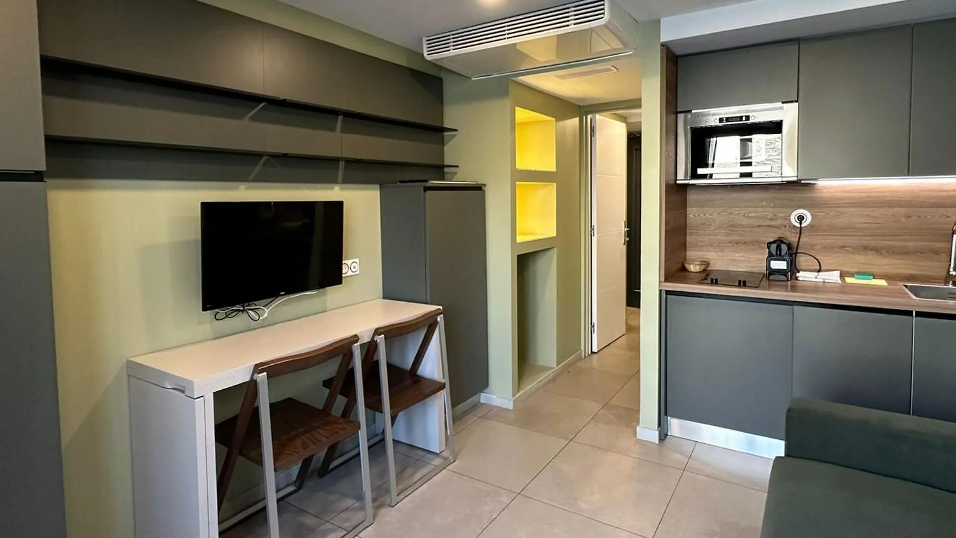 Multiresidence L'Elysee París 0*,