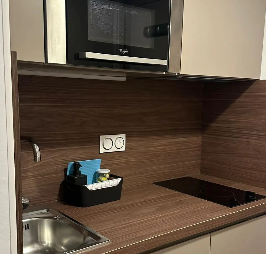 Multiresidence L'Elysee París 0*,