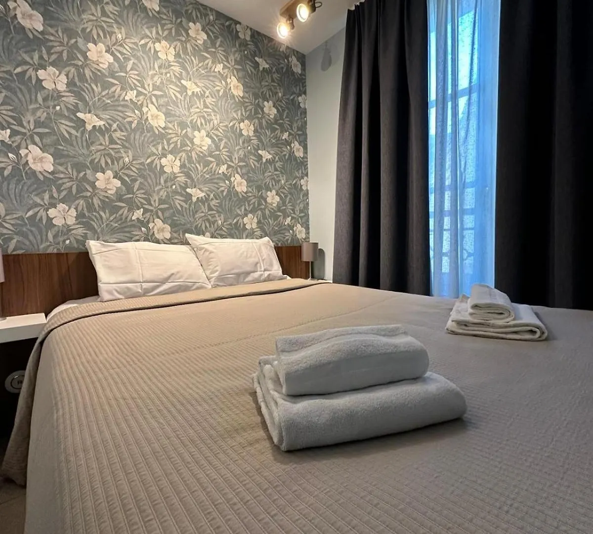 Multiresidence L'Elysee París Apartahotel