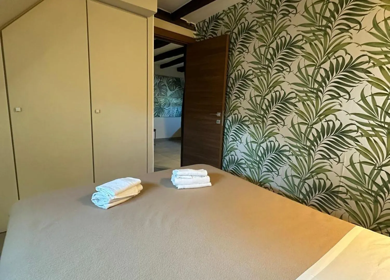 Apartahotel Multiresidence L'Elysee París Francia