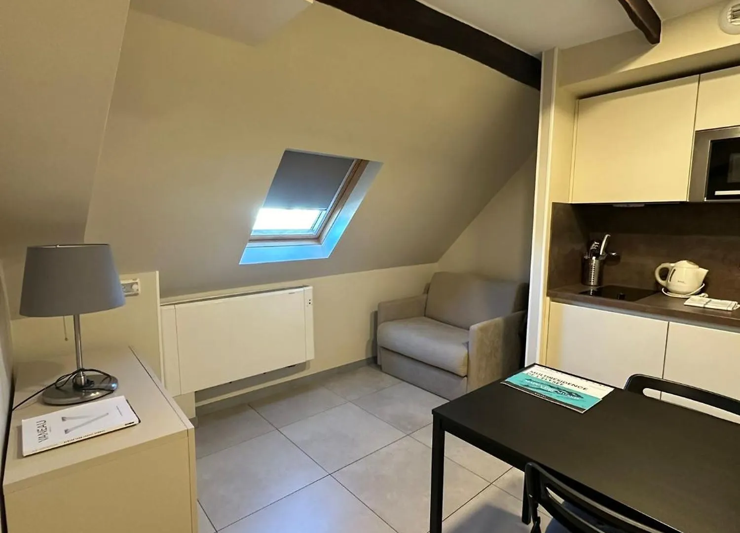 Multiresidence L'Elysee París 0*,