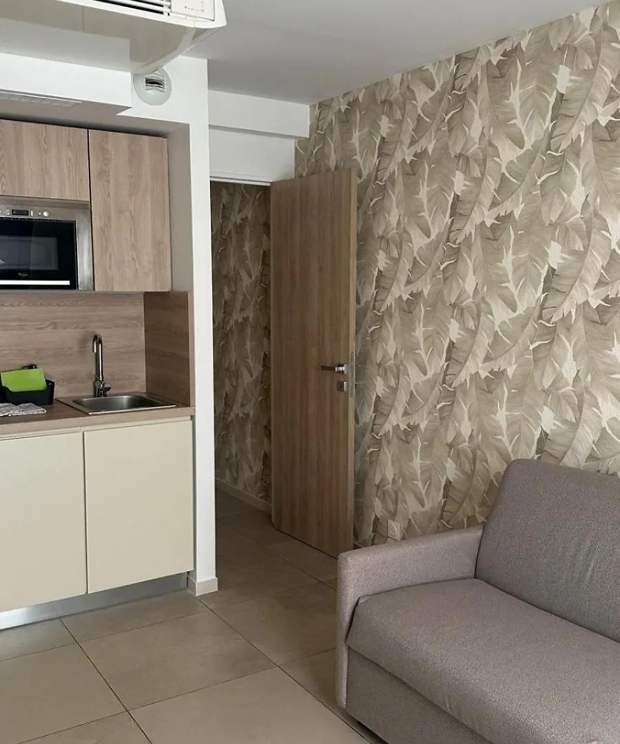 Apartahotel Multiresidence L'Elysee París Francia
